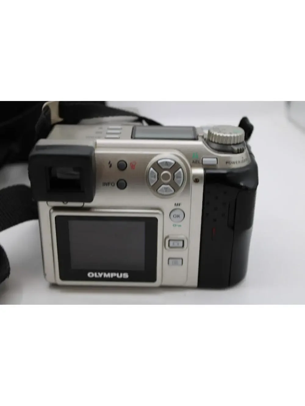 Vintage Olympus Comedia C-2100 Ultra Zoom Digital Camera w/ Case-Untested